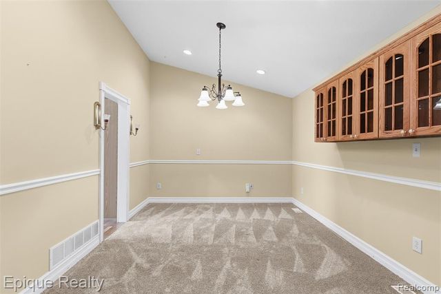 1409 Meadow Green Lane, Linden, MI 48451