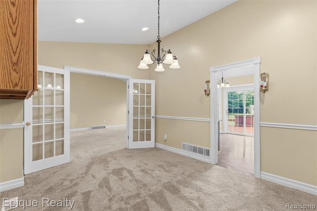1409 Meadow Green Lane, Linden, MI 48451