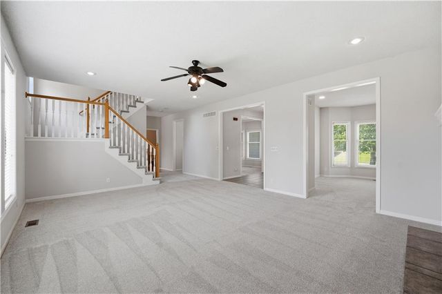 8006 W 122nd Terrace, Overland Park, KS 66213