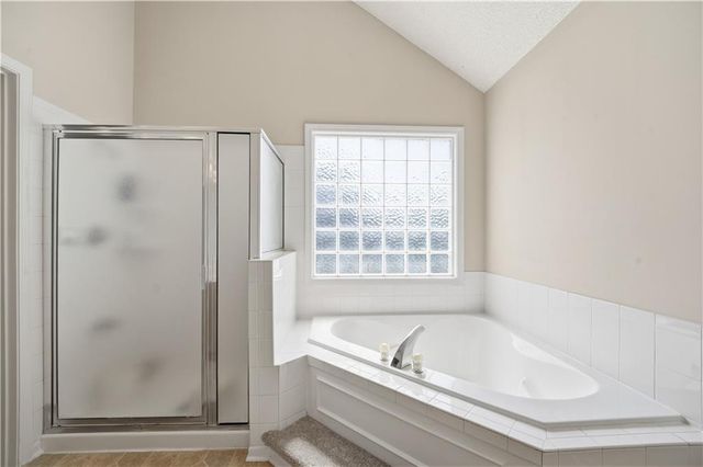 8006 W 122nd Terrace, Overland Park, KS 66213