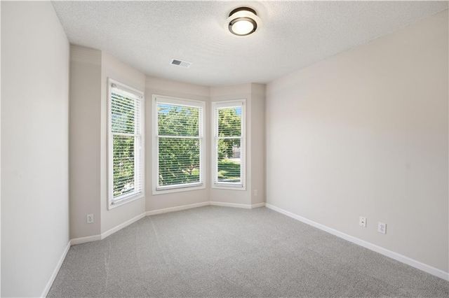 8006 W 122nd Terrace, Overland Park, KS 66213