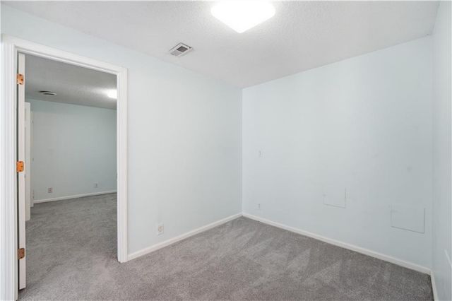 8006 W 122nd Terrace, Overland Park, KS 66213