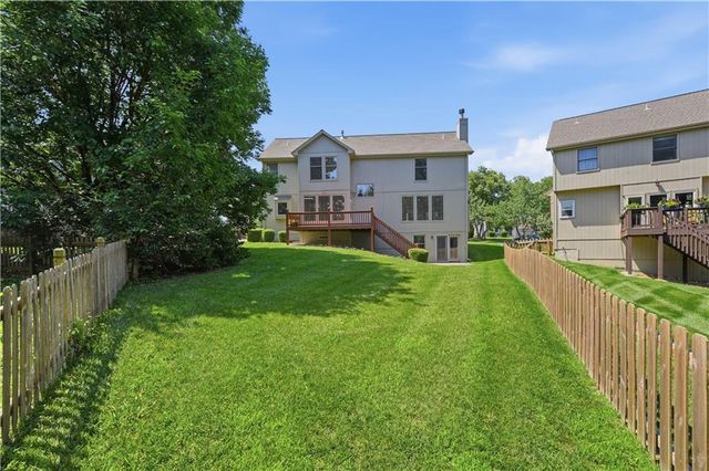 8006 W 122nd Terrace, Overland Park, KS 66213