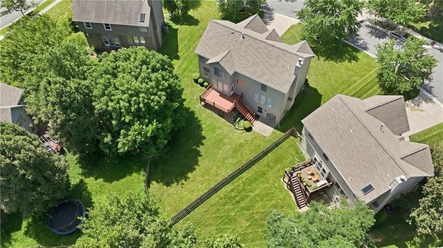 8006 W 122nd Terrace, Overland Park, KS 66213