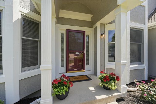 8006 W 122nd Terrace, Overland Park, KS 66213