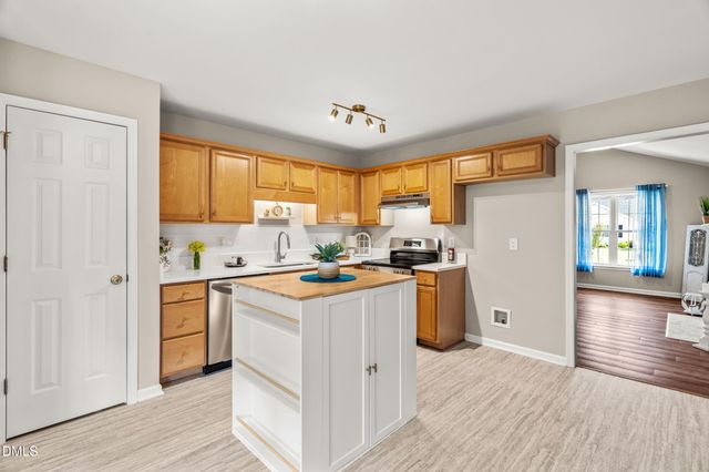 412 Groveton Trail, Wake Forest, NC 27587