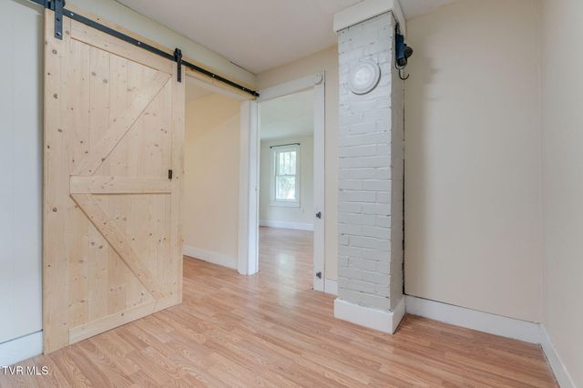429 Tollett Street, Hampton, TN 37658