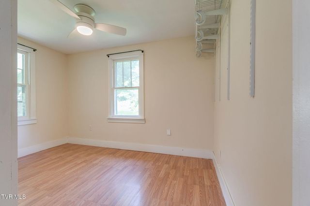 429 Tollett Street, Hampton, TN 37658
