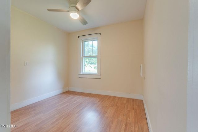 429 Tollett Street, Hampton, TN 37658