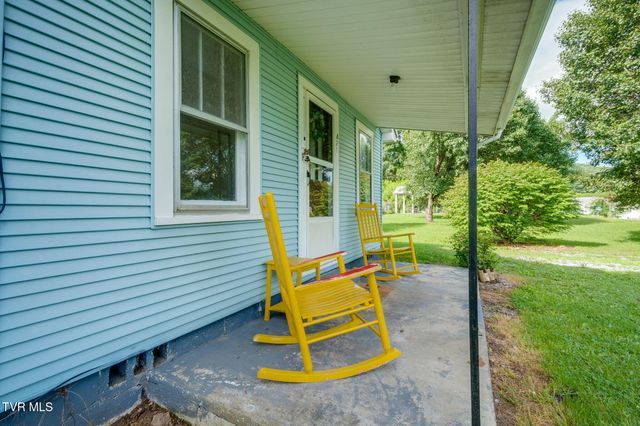 429 Tollett Street, Hampton, TN 37658