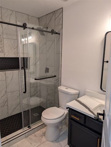 1310 Rosewood Lane, Lancaster, TX 75146