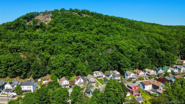 47 Hudson Street, Port Jervis, NY 12771