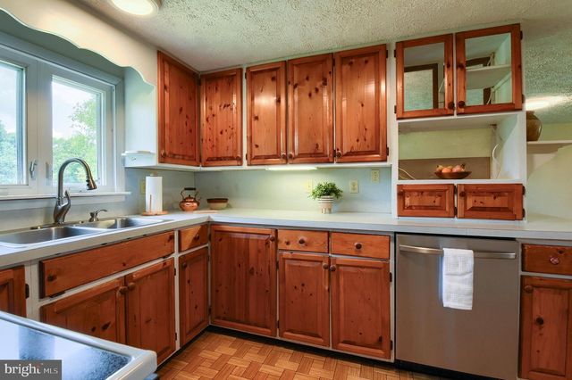 433 PLAINVIEW RD, Gettysburg, PA 17325