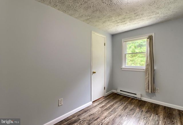 433 PLAINVIEW RD, Gettysburg, PA 17325