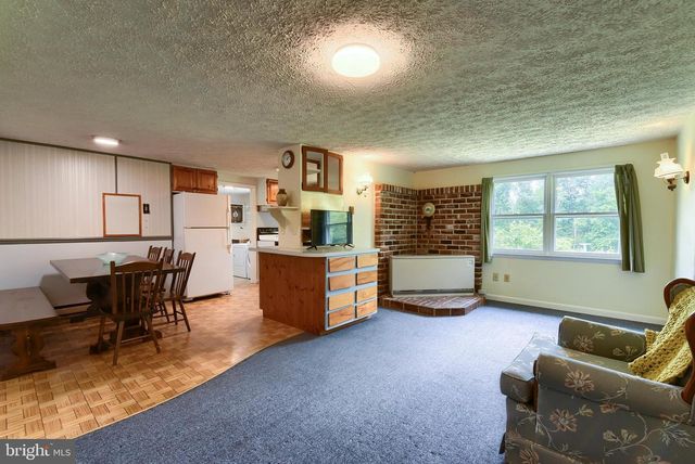 433 PLAINVIEW RD, Gettysburg, PA 17325