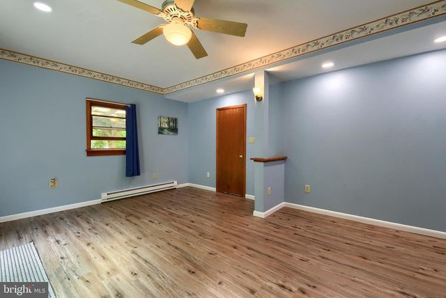 433 PLAINVIEW RD, Gettysburg, PA 17325