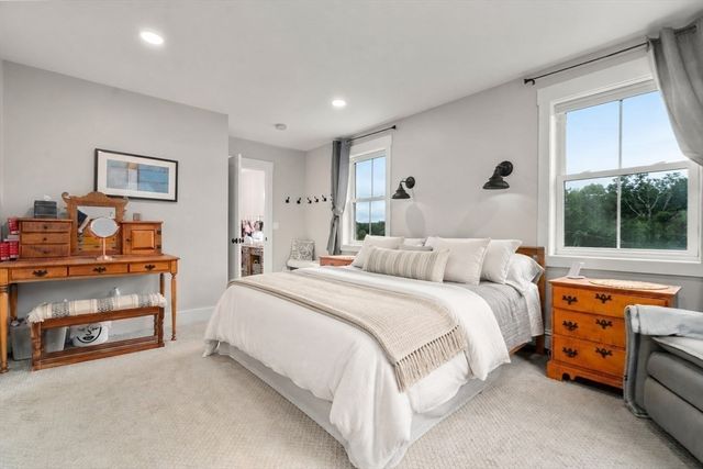 33 Putnam Hill Rd, Sutton, MA 01590
