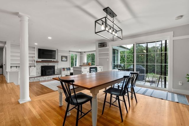 33 Putnam Hill Rd, Sutton, MA 01590