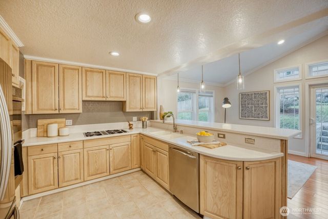 16928 17th Avenue SE, Bothell, WA 98012