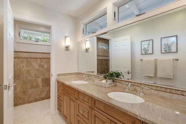 27133 Adonna Court, Los Altos Hills, CA 94022