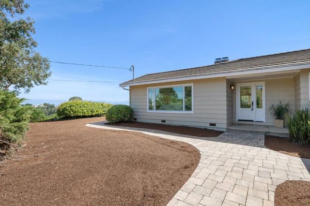 27133 Adonna Court, Los Altos Hills, CA 94022