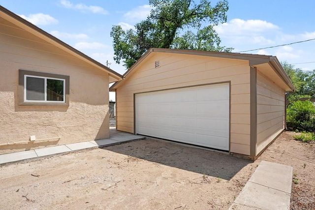 209 James St, Avondale, CO 81022
