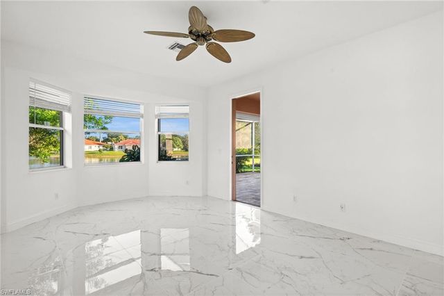 3972 Ruxton RD, Naples, FL 34116