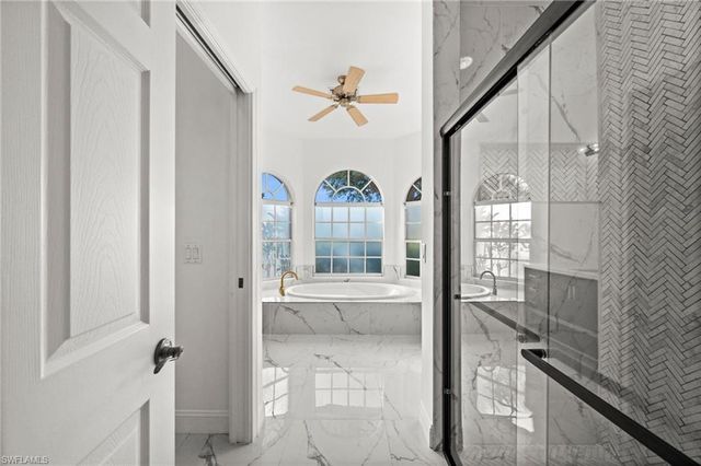 3972 Ruxton RD, Naples, FL 34116