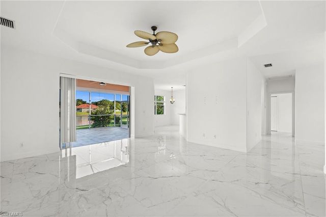 3972 Ruxton RD, Naples, FL 34116