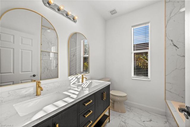 3972 Ruxton RD, Naples, FL 34116