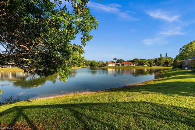 3972 Ruxton RD, Naples, FL 34116