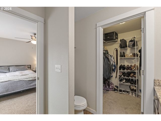 409 S STATE St, Sutherlin, OR 97479