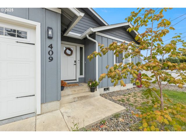 409 S STATE St, Sutherlin, OR 97479