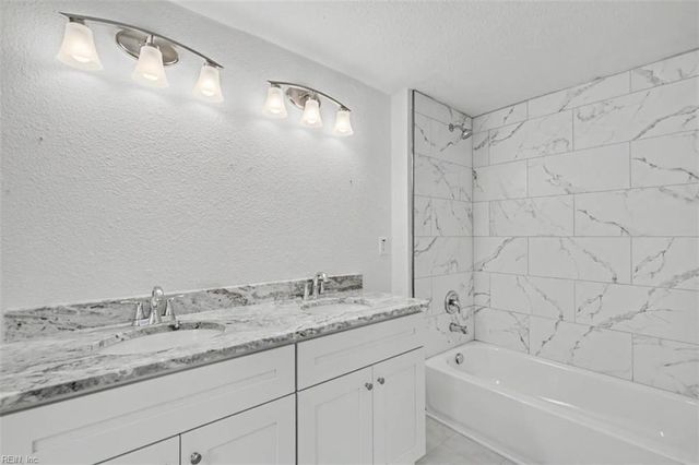 213 Brooke DR, Hampton, VA 23663