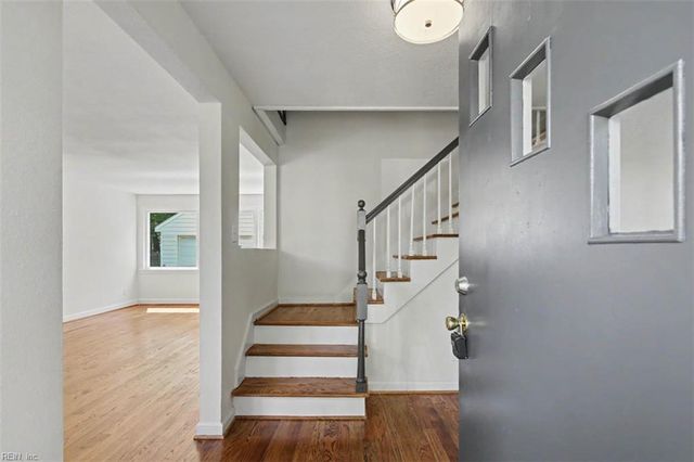 213 Brooke DR, Hampton, VA 23663