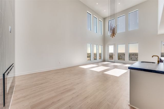 1900 S Ervay Street 602, Dallas, TX 75215