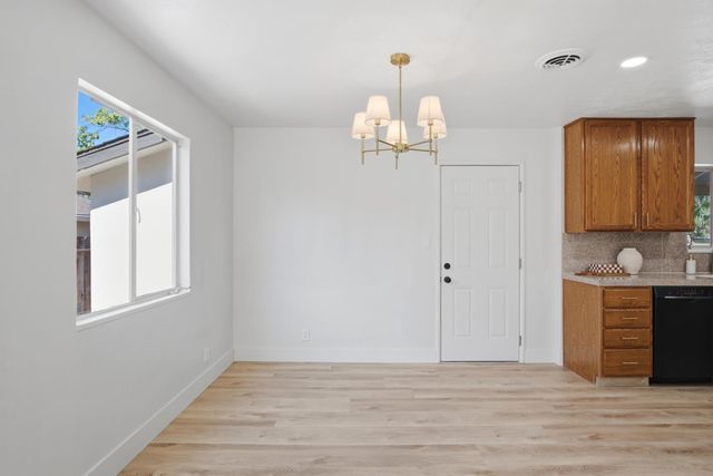 316 Tokay Ave, Modesto, CA 95350