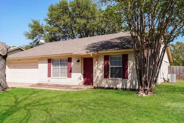 6117 Autumn Springs Drive, Arlington, TX 76001