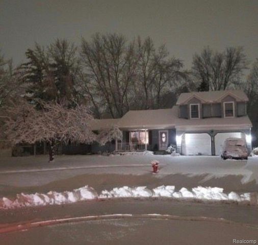 73949 Georgian Court, Armada Village, MI 48005