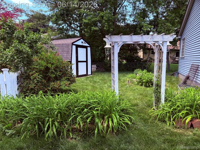 73949 Georgian Court, Armada Village, MI 48005