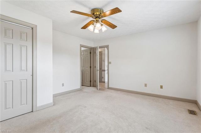 3 Carmines CT, Poquoson, VA 23662