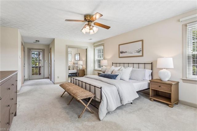 3 Carmines CT, Poquoson, VA 23662
