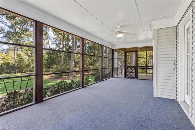 3 Carmines CT, Poquoson, VA 23662