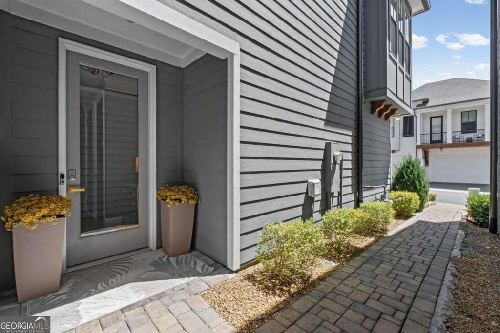 112 Village Green Avenue, Woodstock, GA 30189 — photo 4