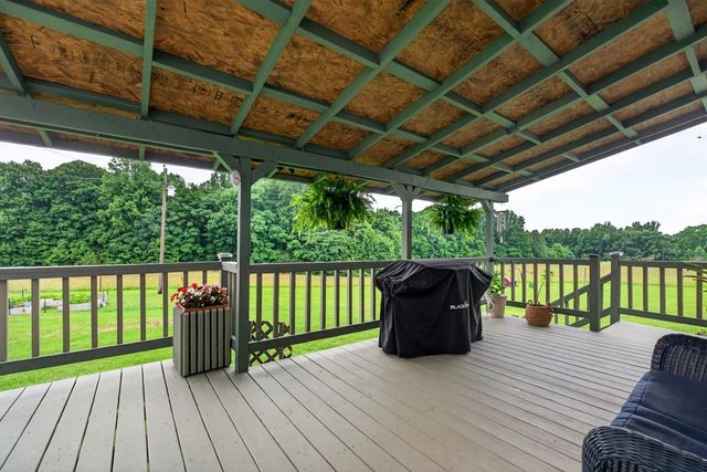 175 Humphrey Rd, Walling, TN 38587