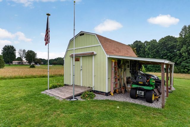 175 Humphrey Rd, Walling, TN 38587