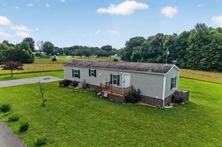 175 Humphrey Rd, Walling, TN 38587