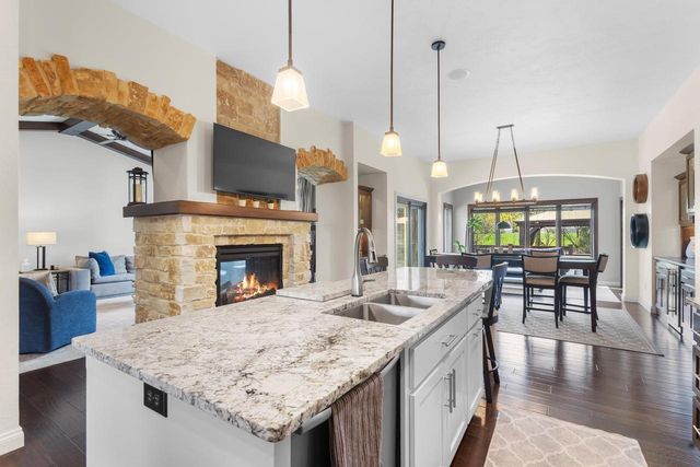 3508 W WARNER ESTATES DRIVE, Appleton, WI 54913