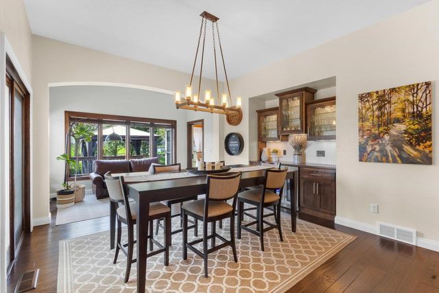 3508 W WARNER ESTATES DRIVE, Appleton, WI 54913