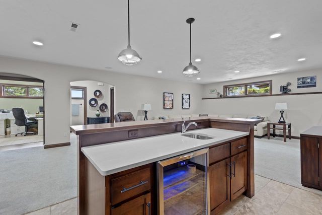 3508 W WARNER ESTATES DRIVE, Appleton, WI 54913